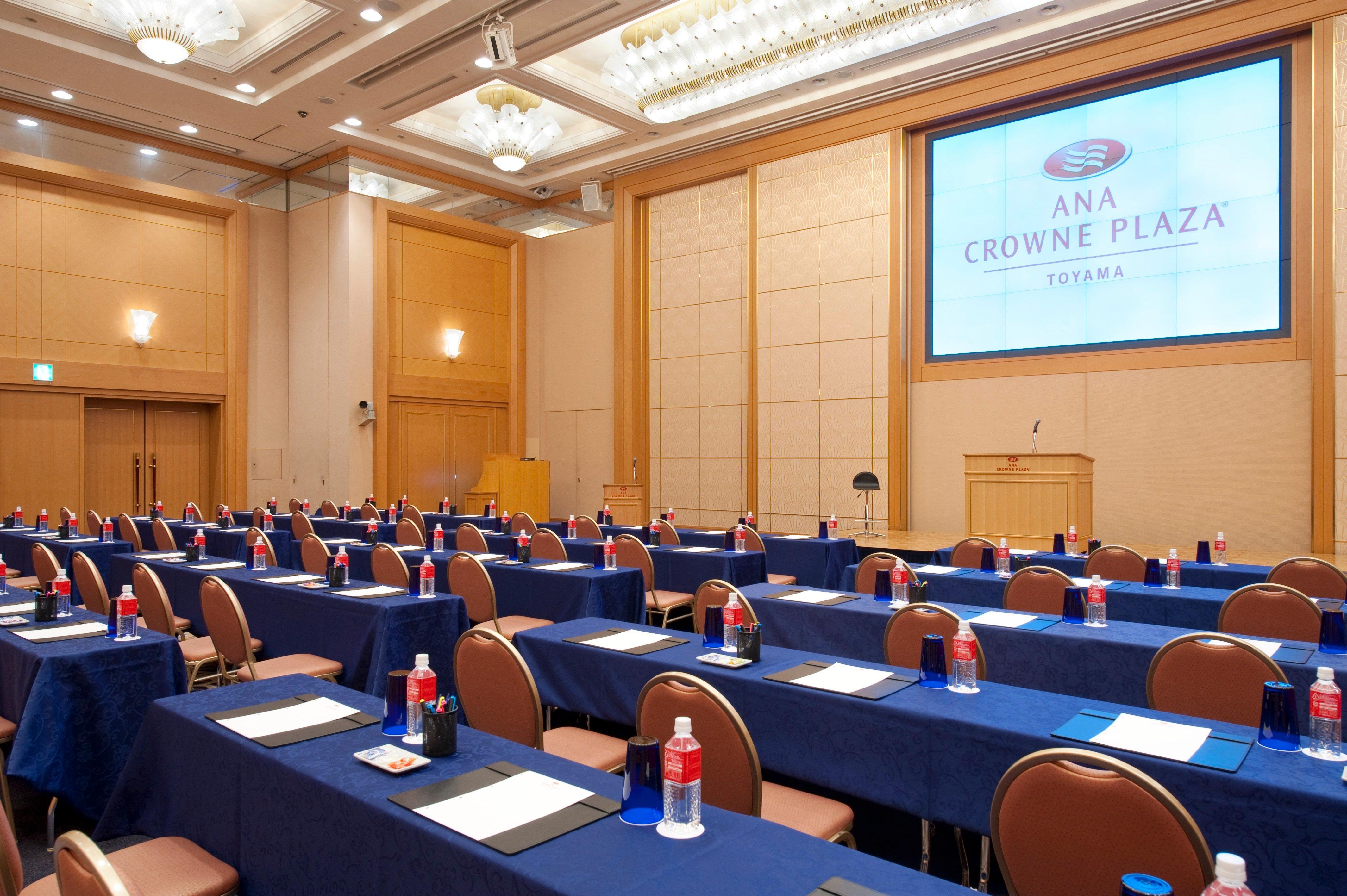 Ana Crowne Plaza Toyama By Ihg Hotel Exterior photo