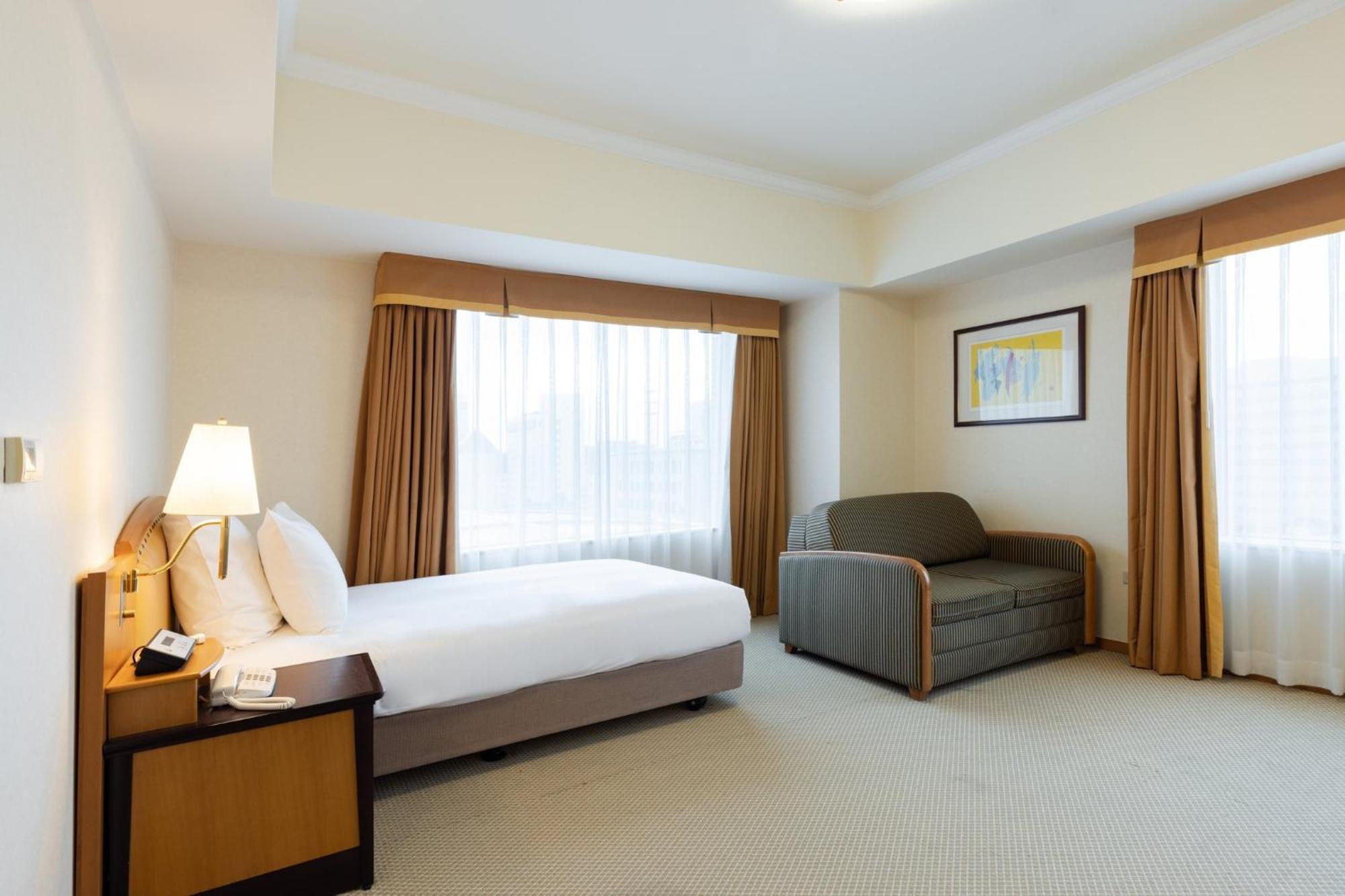 Ana Crowne Plaza Toyama By Ihg Hotel Exterior photo