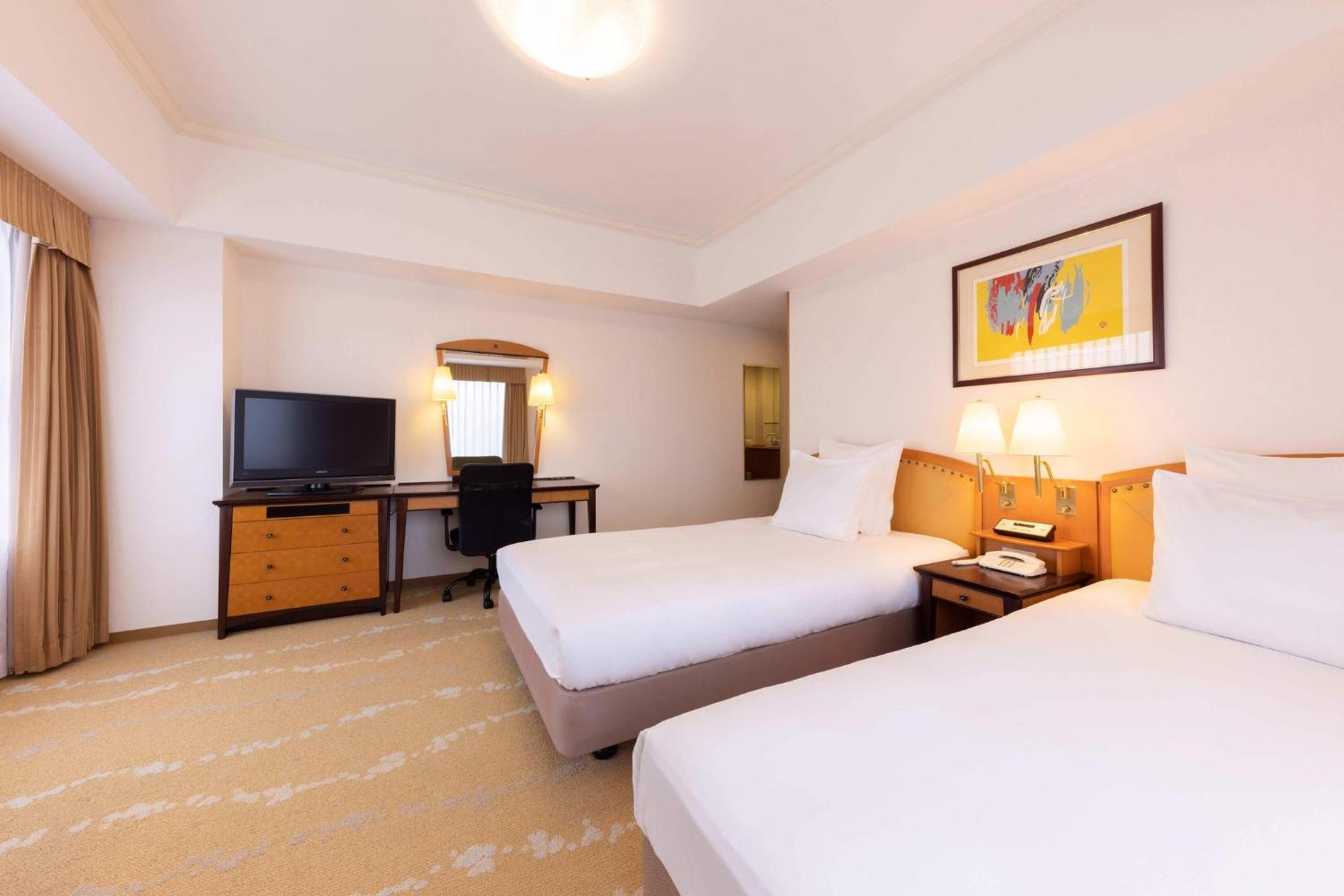 Ana Crowne Plaza Toyama By Ihg Hotel Exterior photo